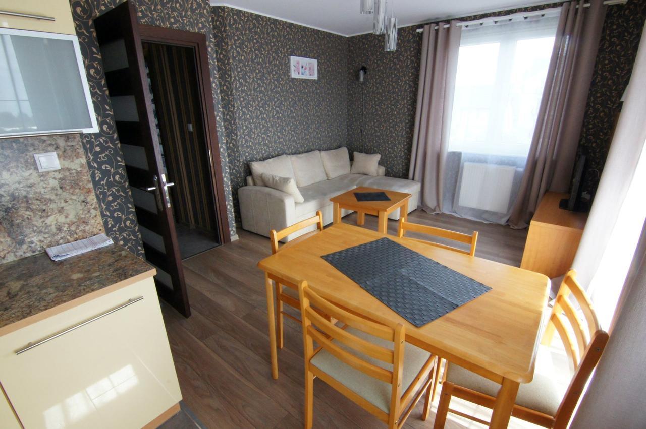 Wczasy Royal Apartment Jastarnia Bagian luar foto
