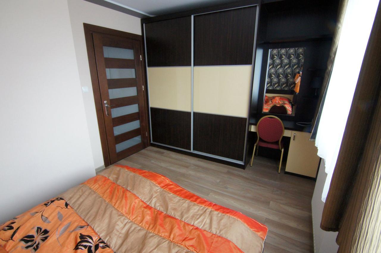Wczasy Royal Apartment Jastarnia Bagian luar foto