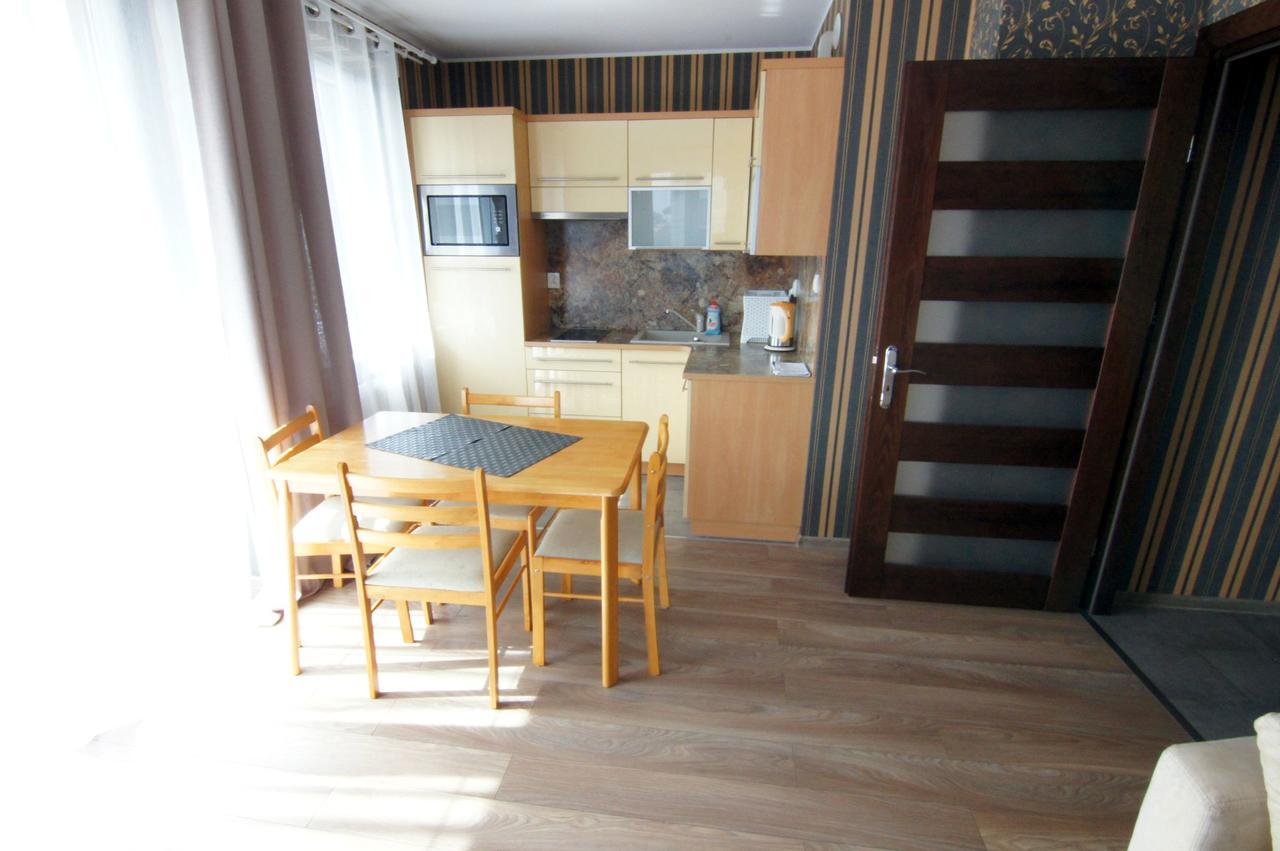 Wczasy Royal Apartment Jastarnia Bagian luar foto